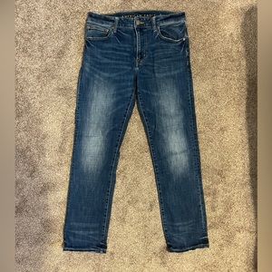 American Eagle men’s Next level flex original straight jeans